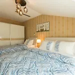 Cts Elysium Duplex Apt. 85